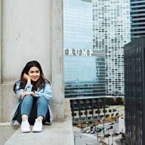 Meet your Posher, Farhat